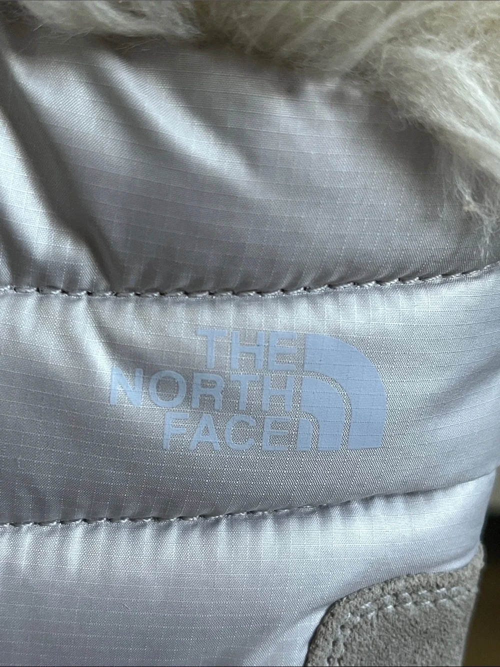 The North Face Women's Light Beige Faux-Fur Lace-Up Winter Boots Waterproof